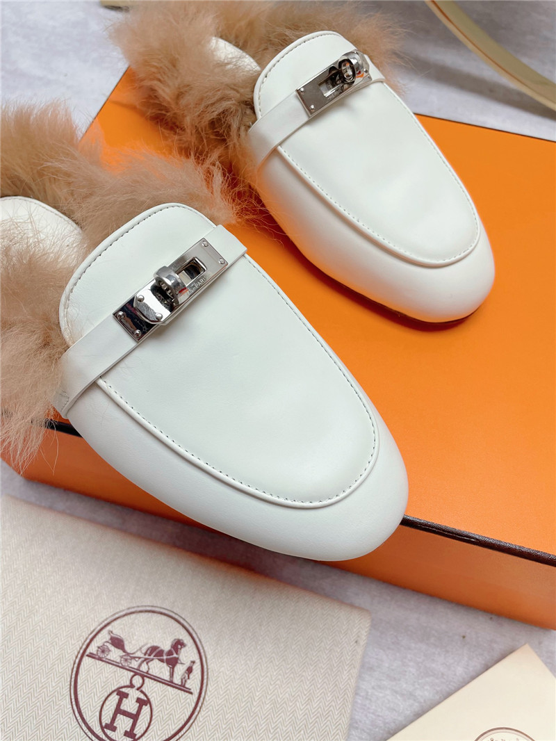 H**me5 classic wool slippers