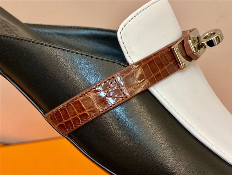 H**me5 mueller slippers