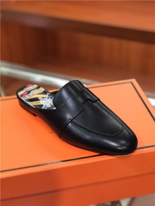 H**me5 loafers slippers