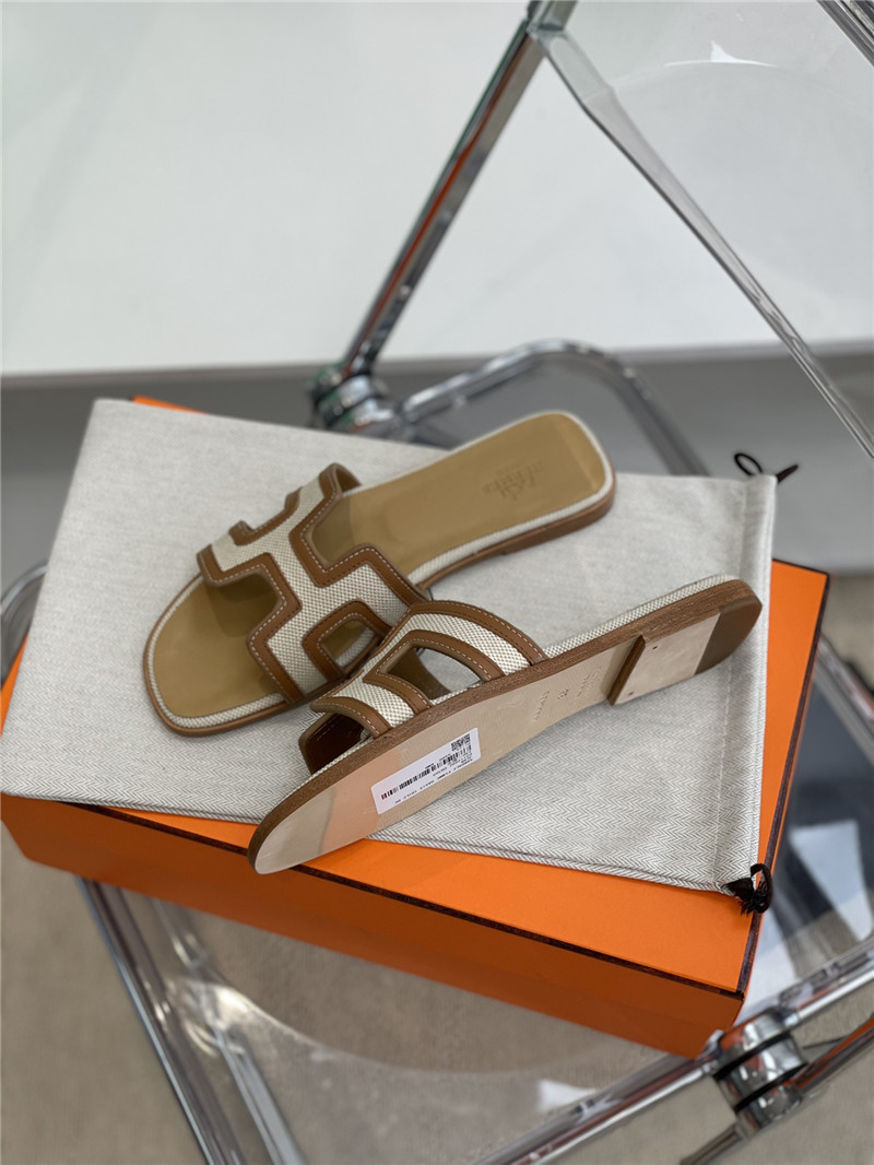 H**me5 flat slippers womens