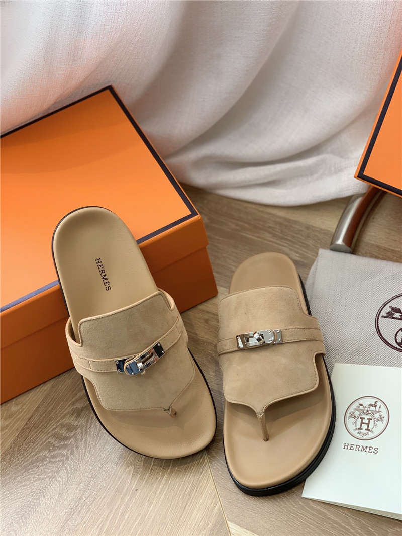 H**me5 Kelly buckle flip flops