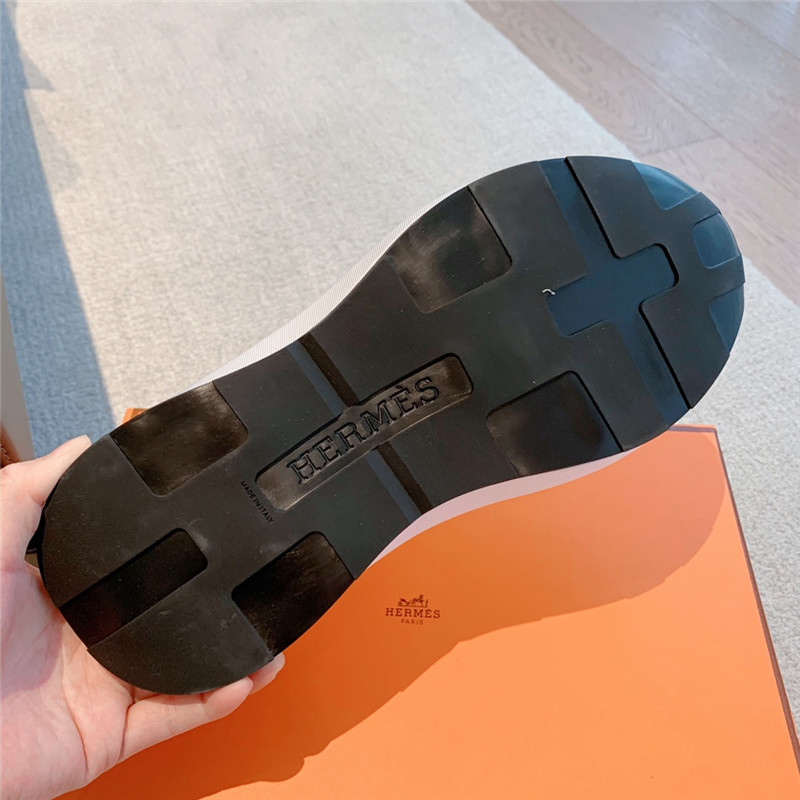 H**me5 classic look-alike British retro white shoes