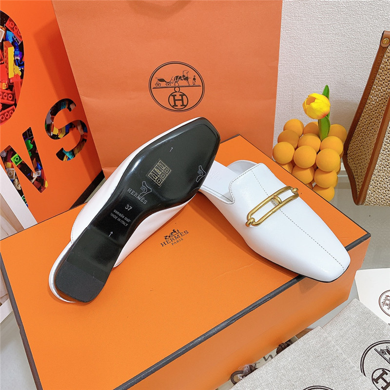 H**me5 flat slippers