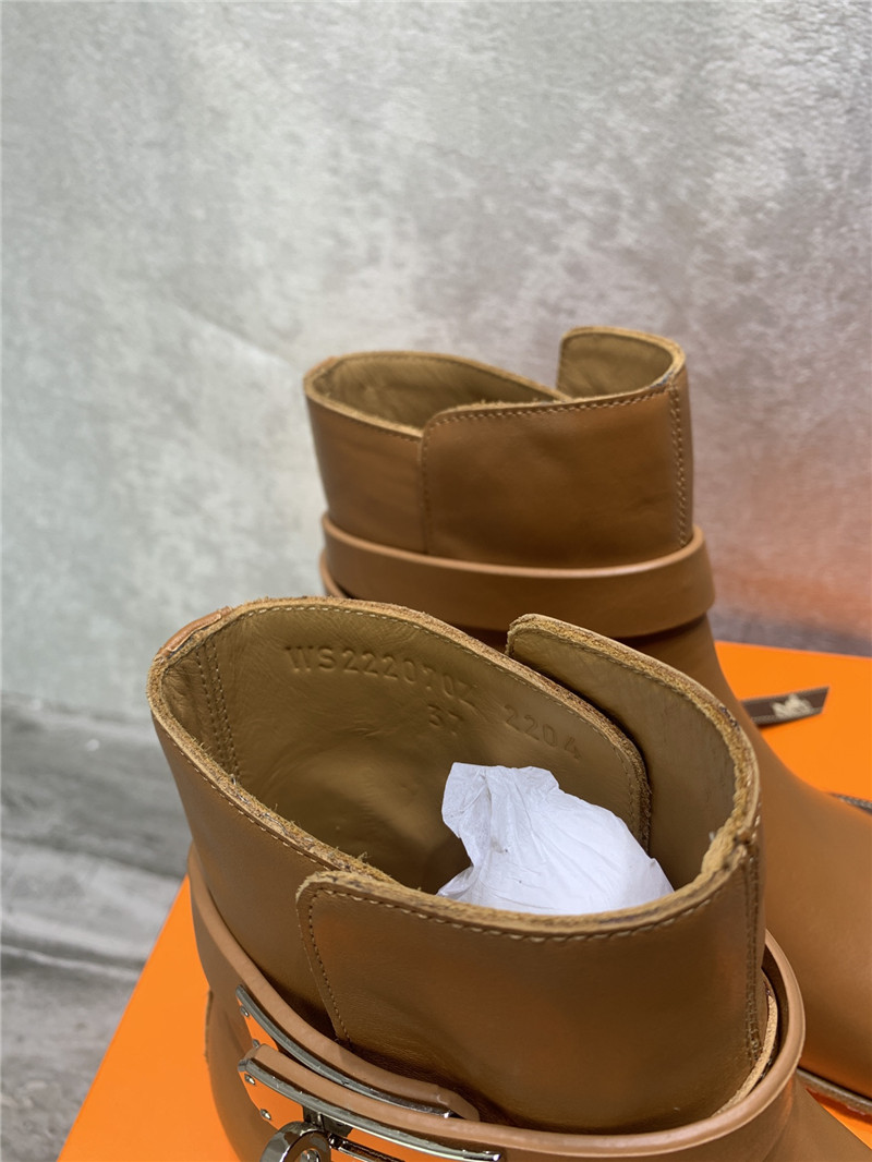 H**me5 kelly ankle boots