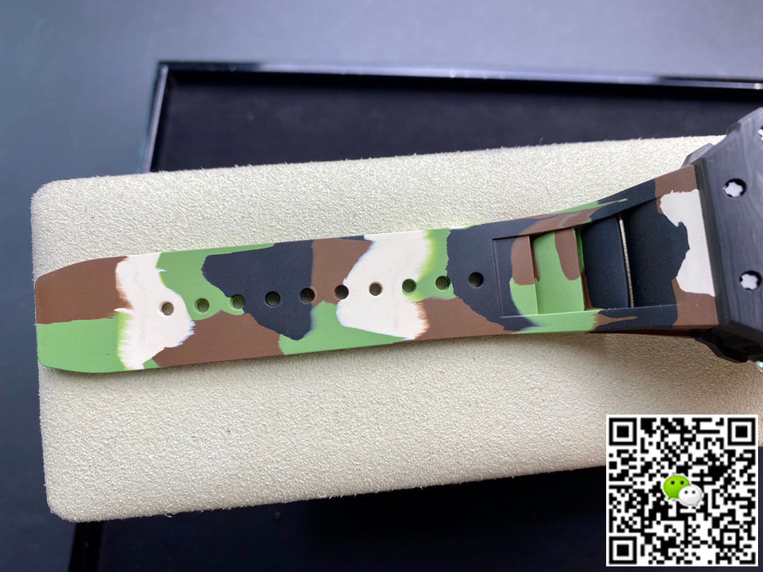 Replica Richard Mille RM-011 1:1 Best Edition KV Factory V2 Carbon Fiber Camo Strap
