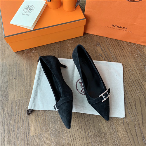 H**me5 heeled sandals