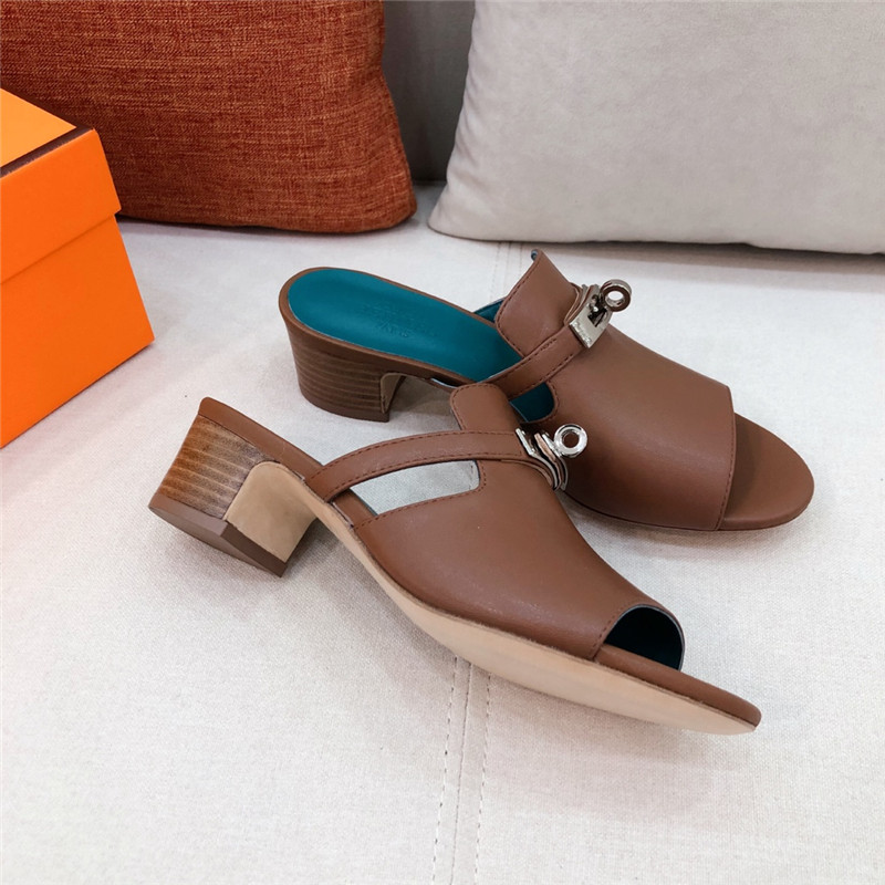 H**me5 Sandals Dupe chunky heel sandals