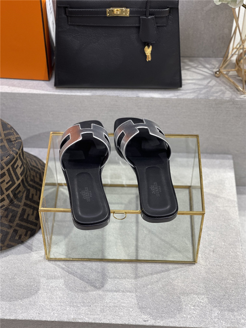 H**me5 early spring new color slippers