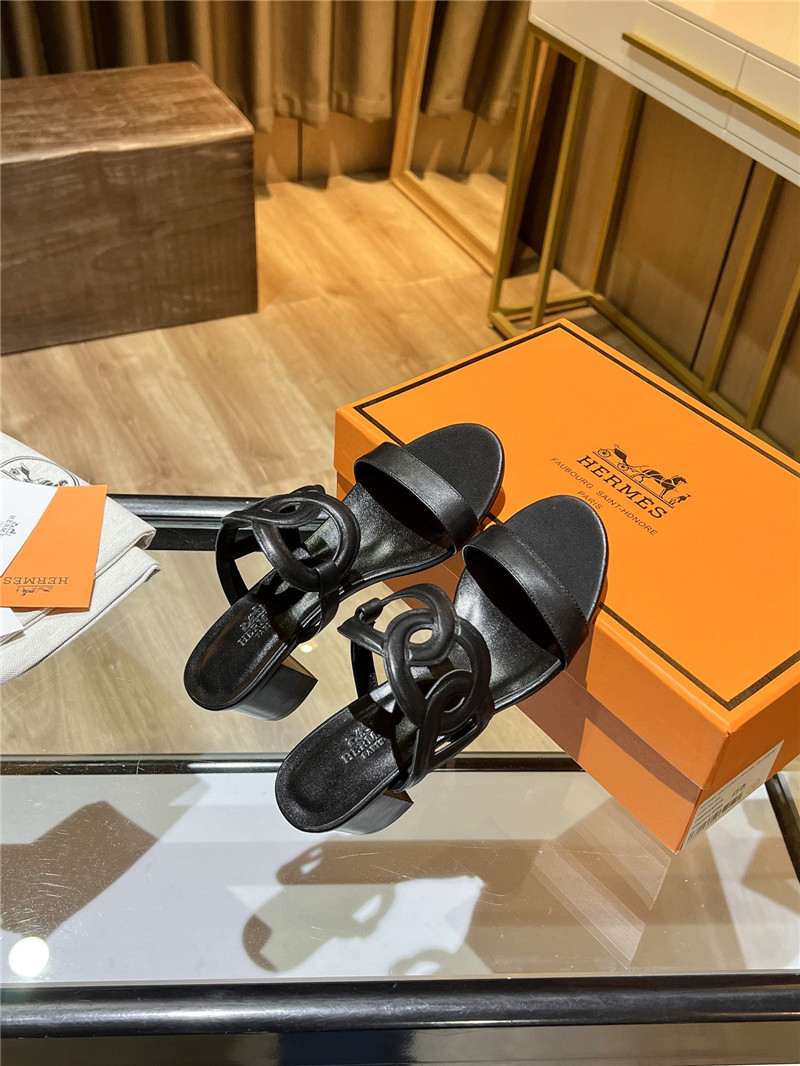 H**me5 Sandals Dupe chunky heel sandals