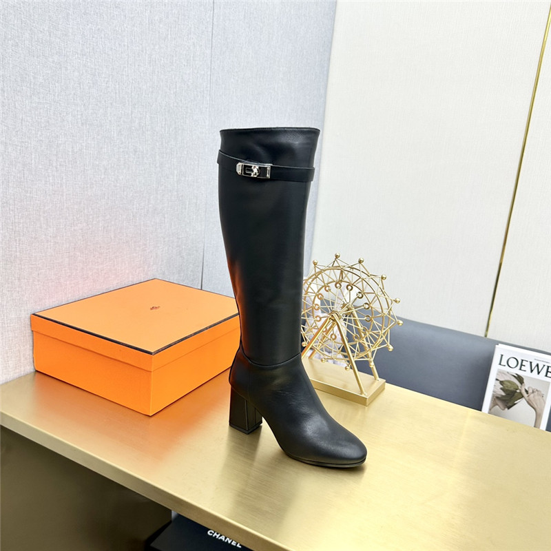 H**me5 Classic Boots