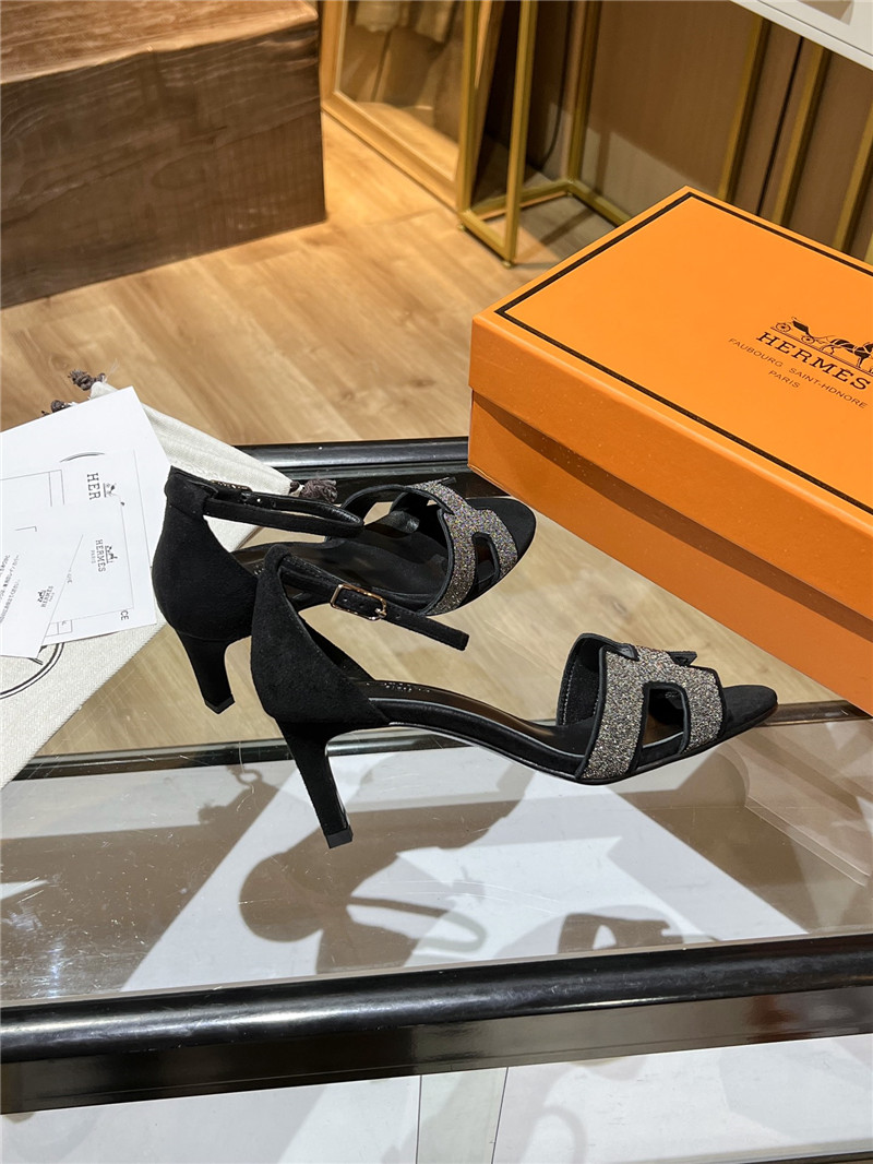 H**me5 high heel sandals