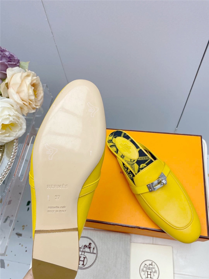 H**me5 kelly gold buckle slippers