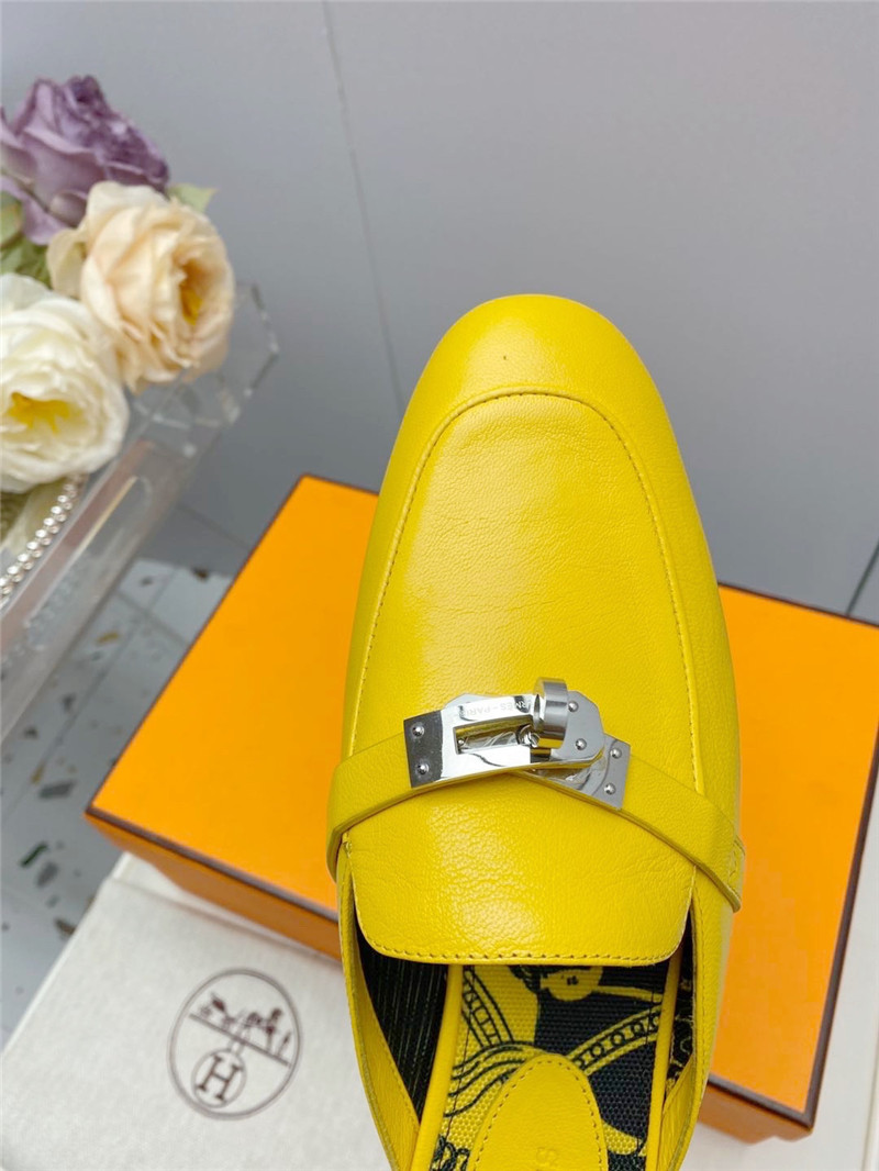 H**me5 kelly gold buckle slippers