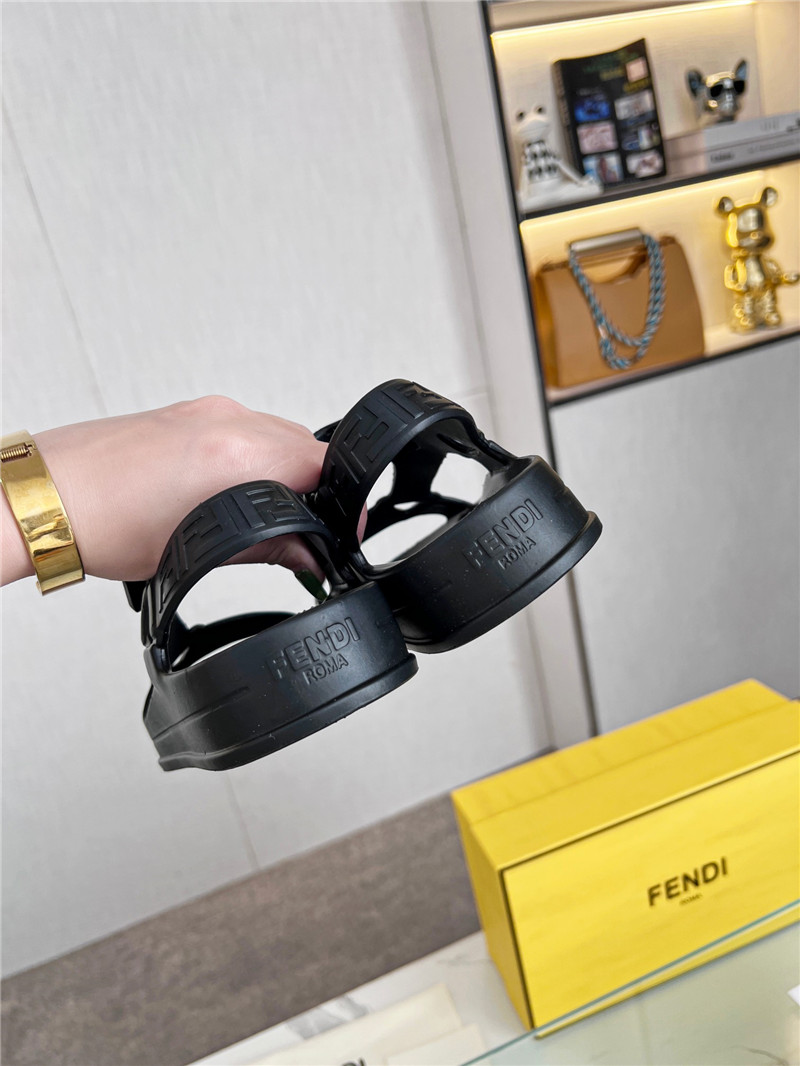 F**di summer new Velcro sandals