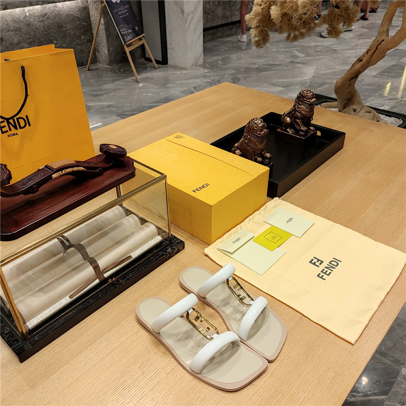 F**di flat beach sandals