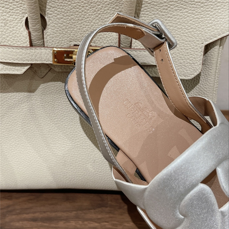 H**me5 pig nose sandals