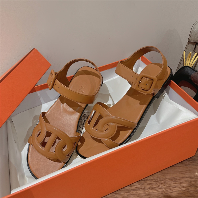 H**me5 extra flat sandal