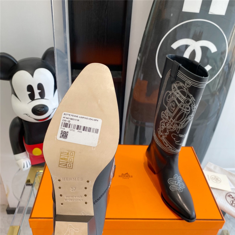 H**me5 embroidered long boots