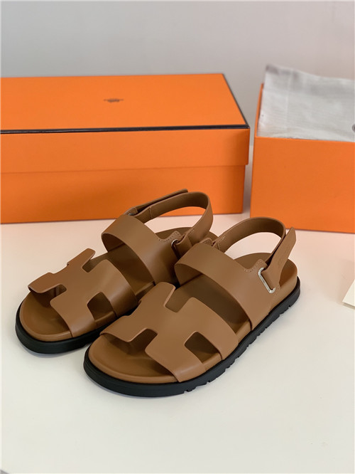 H**me5 Chypre Dupe sandals women