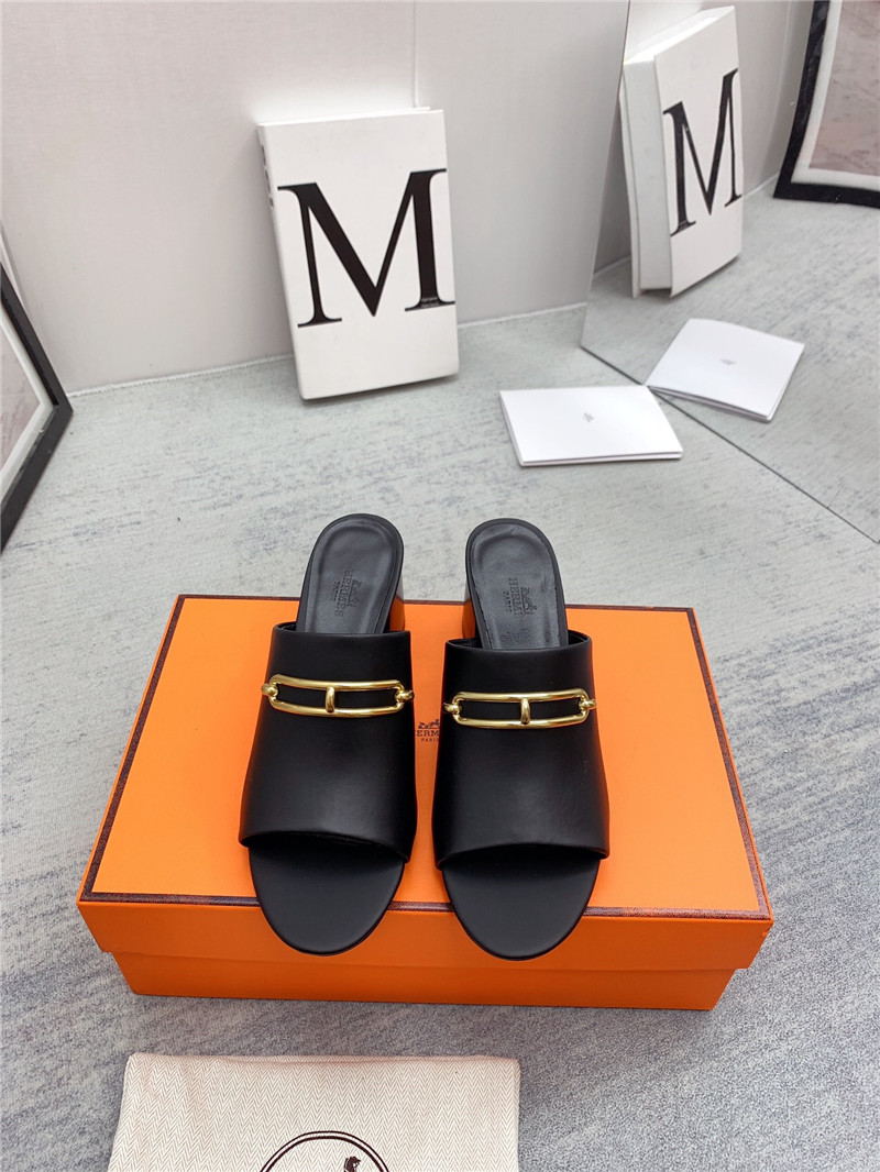 H**me5 Sandals Dupe chunky heel sandals