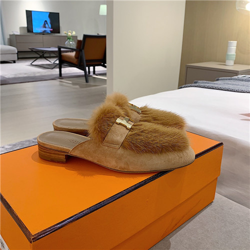 H**me5 sheepskin mink loafers