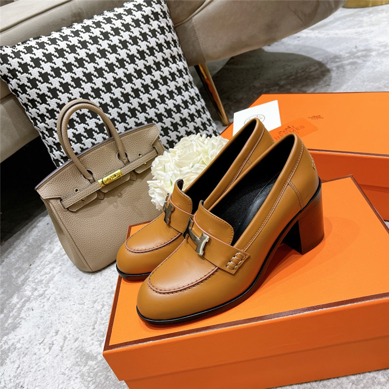 H**me5 dauphine mid heel mules