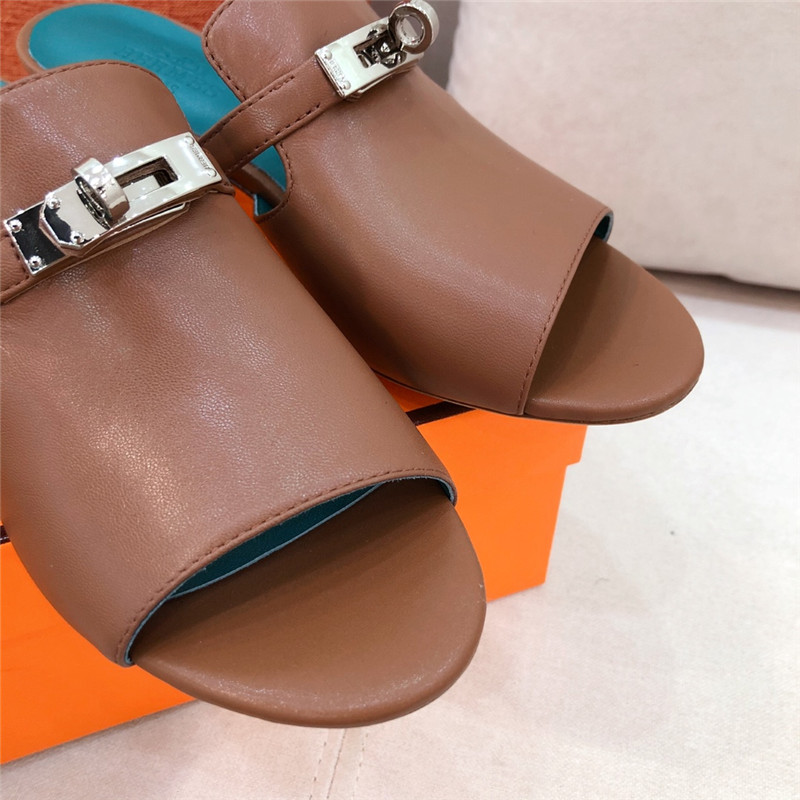 H**me5 Sandals Dupe chunky heel sandals