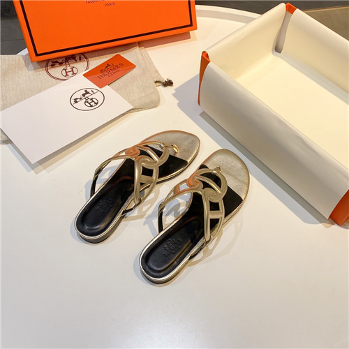 H**me5 finger slippers