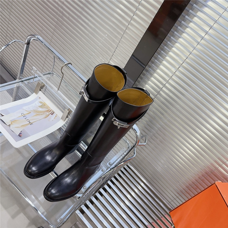 H**me5 H lock perpetual classic boots