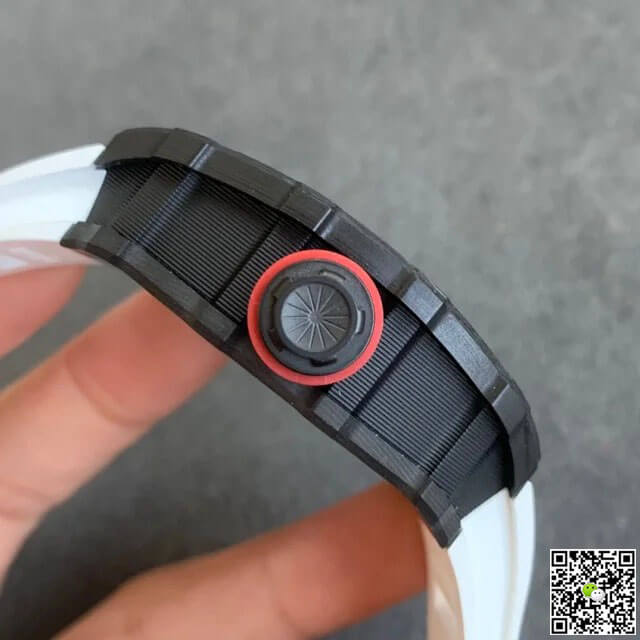Replica Richard Mille RM35-02 1:1 Best Edition KV Factory V3 Carbon Fiber White Strap