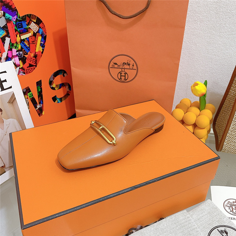 H**me5 flat slippers