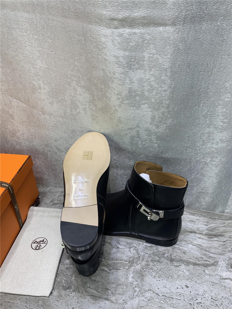 H**me5 kelly ankle boots