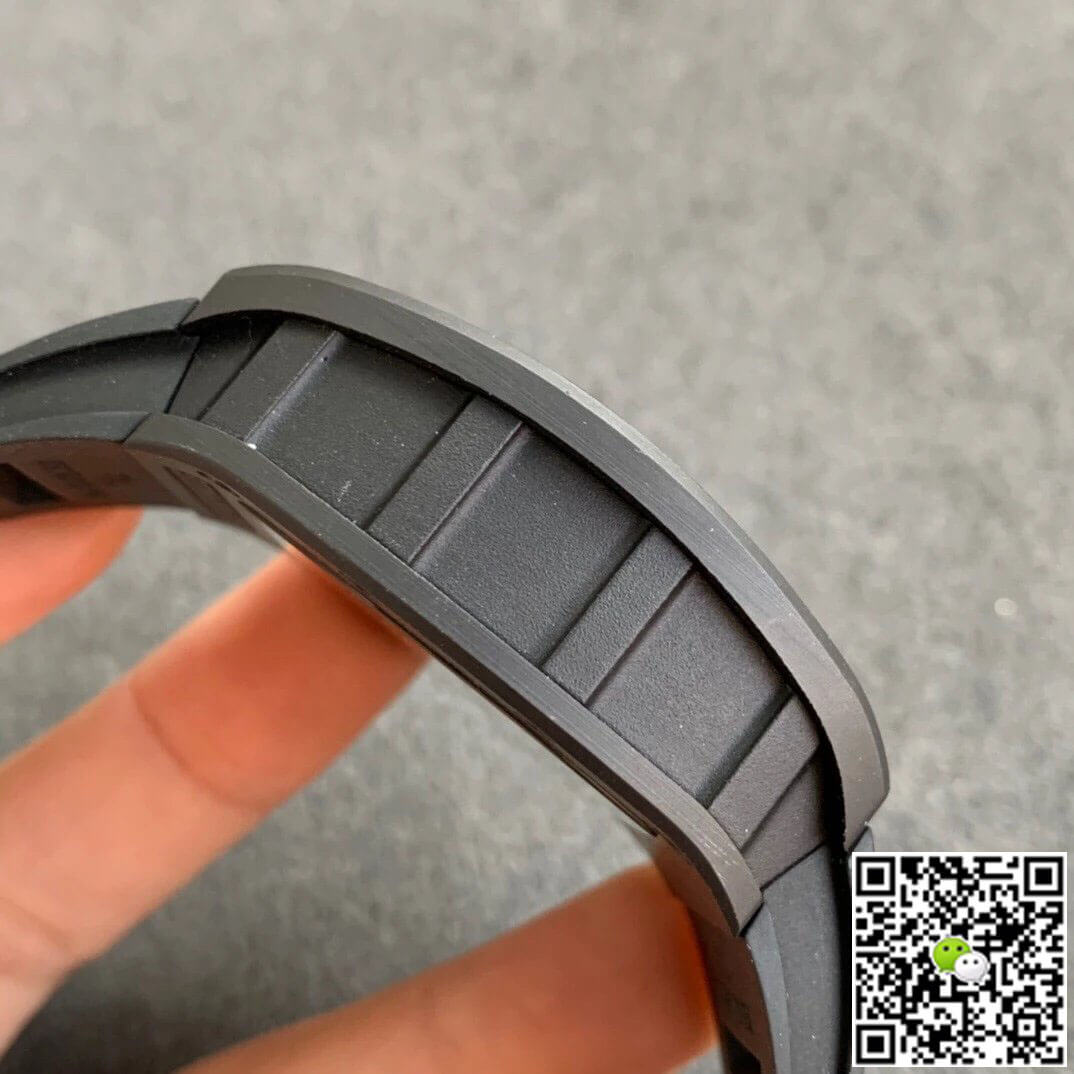 Replica Richard Mille RM055 1:1 Best Edition KV Factory V2 Black Ceramic Rubber Strap