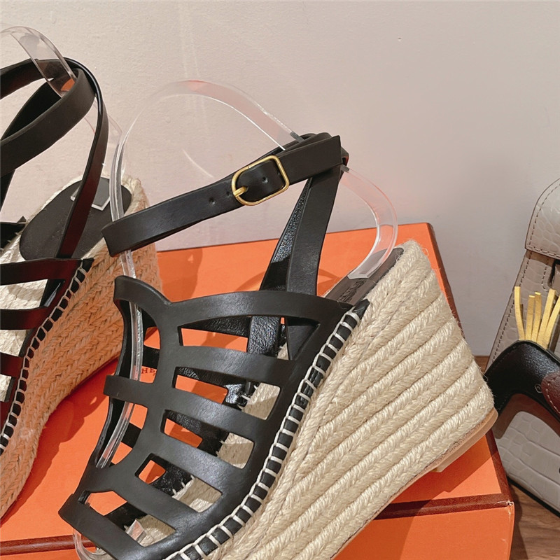 H**me5 early spring new straw sandals