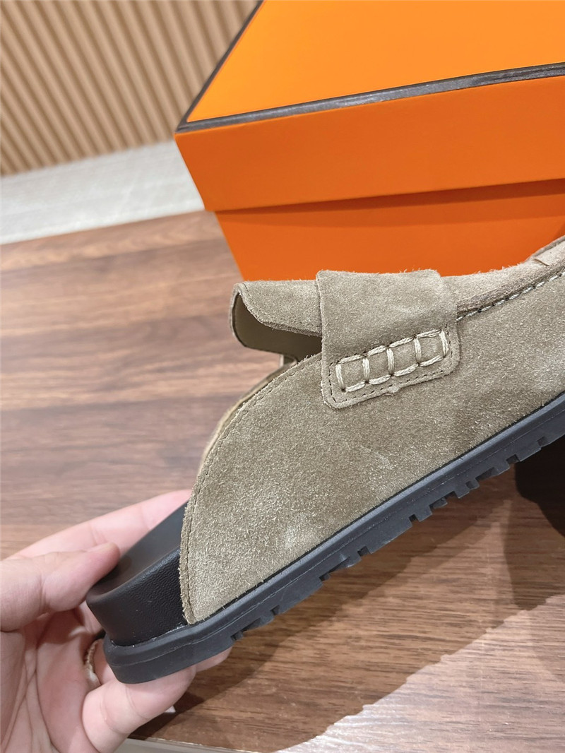 H**me5 Moe Mueller s half -drooping shoes