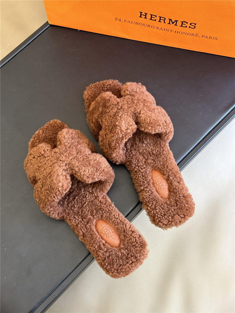 H**me5 fur roll cake hair H slippers