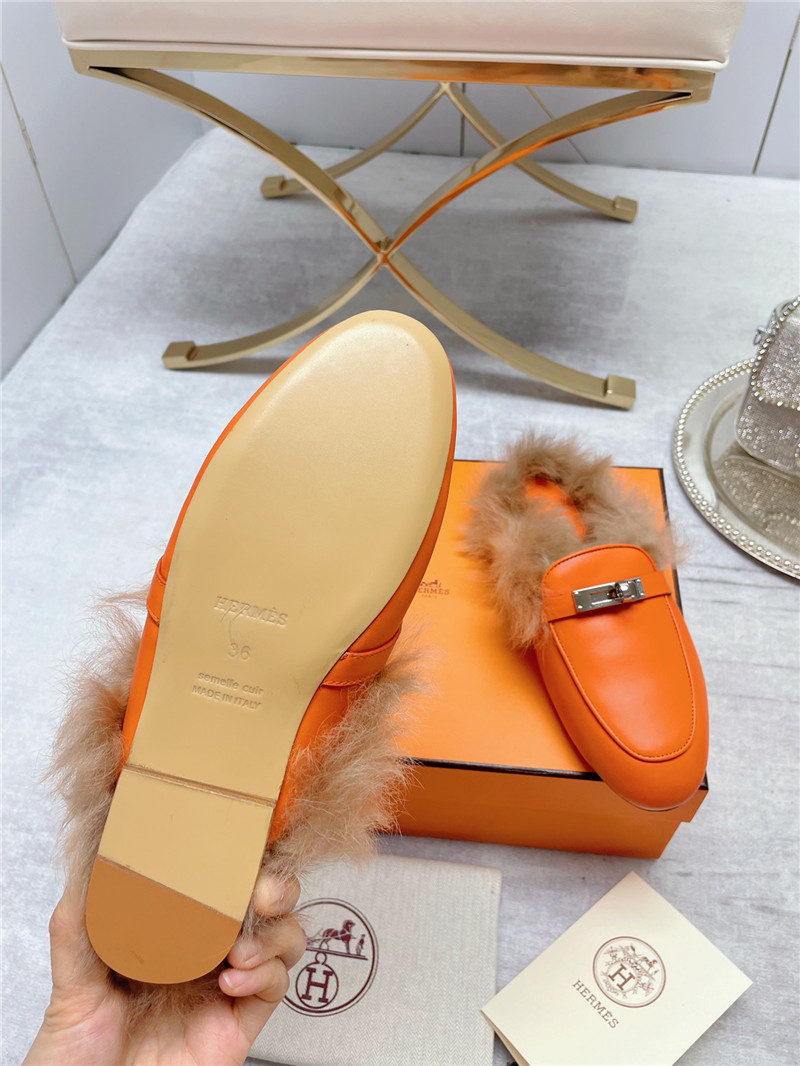 H**me5 classic wool slippers