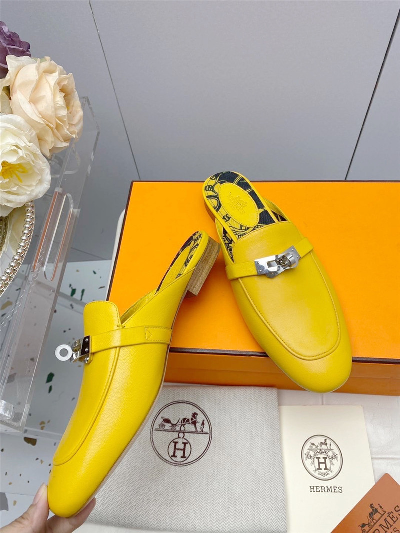 H**me5 kelly gold buckle slippers