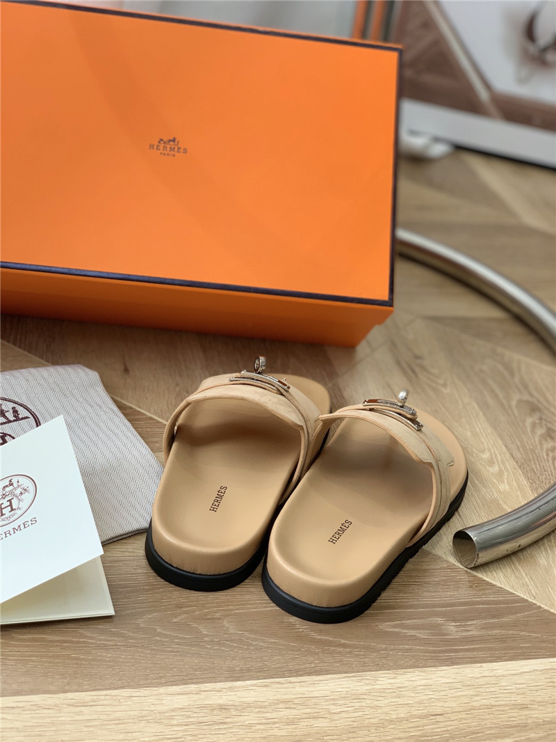 H**me5 Kelly buckle flip flops