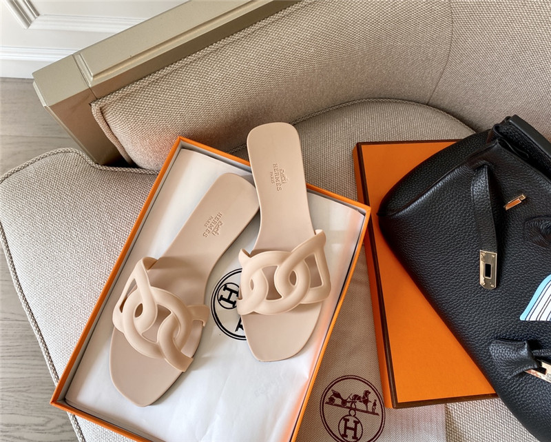 H**me5 new classic pig nose chain slippers