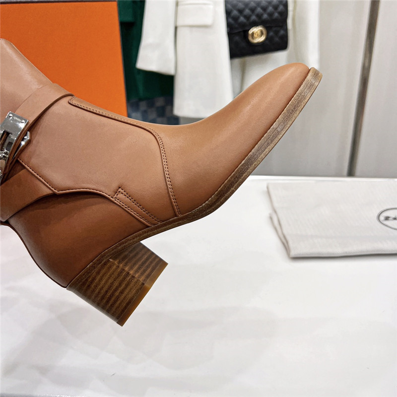 H**me5 frenchie 50 ankle boots