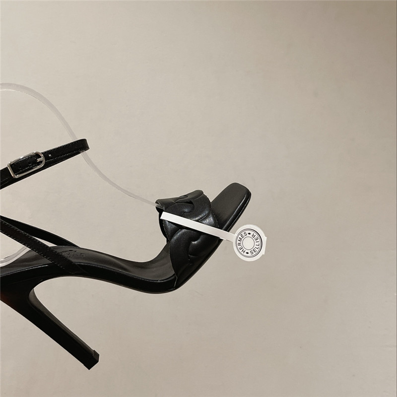 H**me5 high heel sandals