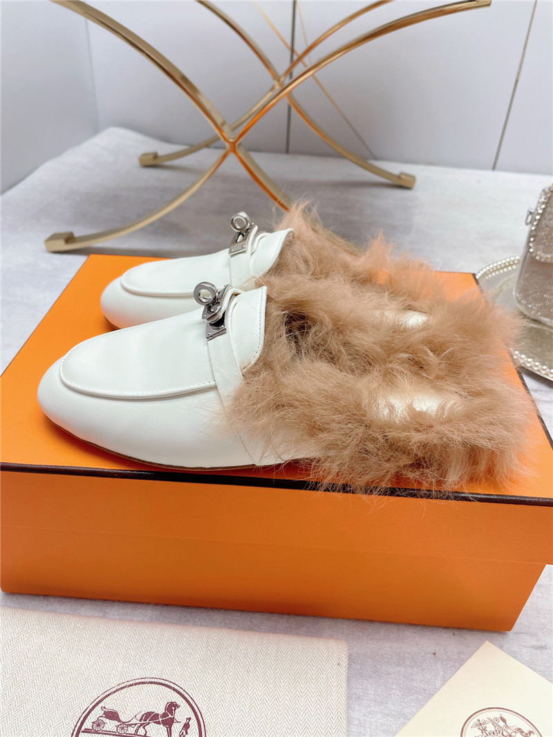 H**me5 classic wool slippers