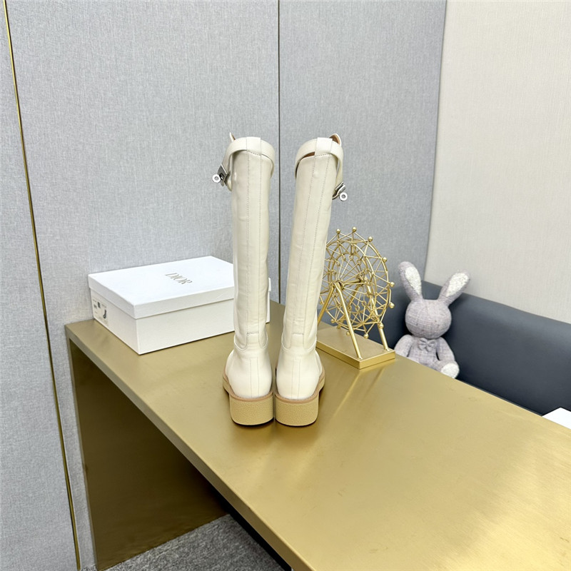 H**me5 Classic Boots