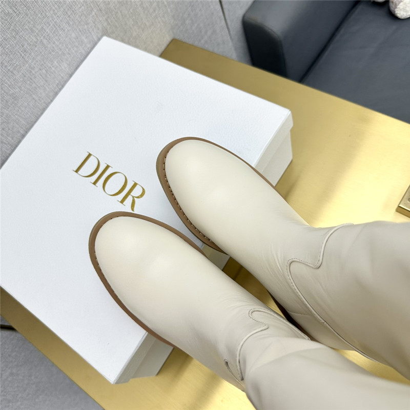 H**me5 Classic Boots