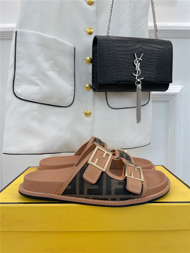 F**di ff logo plaque sandals