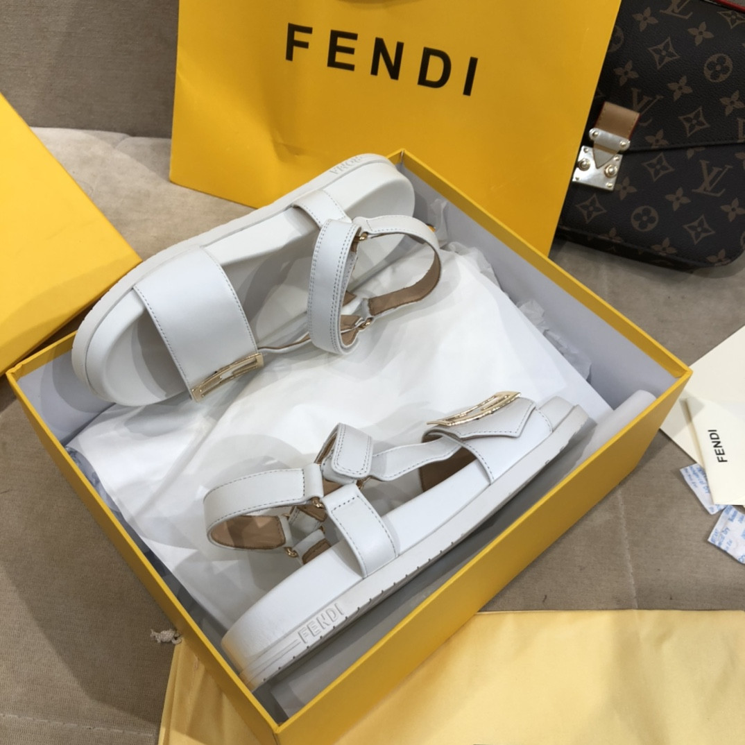 F**di sandals womens