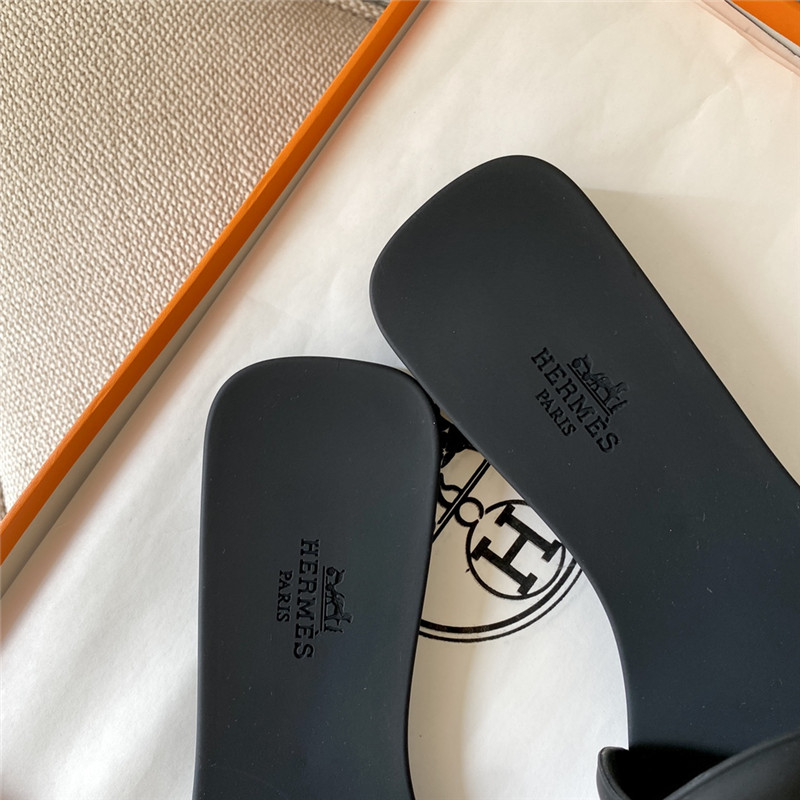 H**me5 new classic pig nose chain slippers