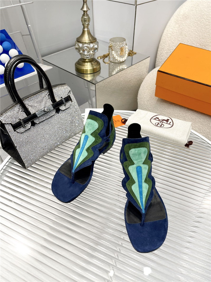 H**me5 color block sandals