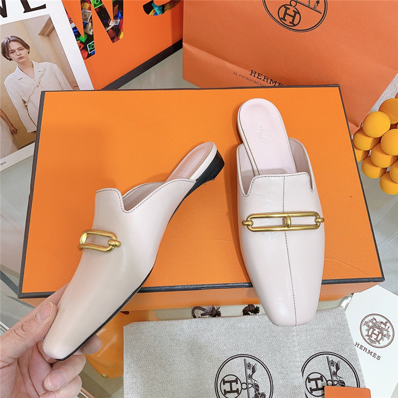 H**me5 flat slippers